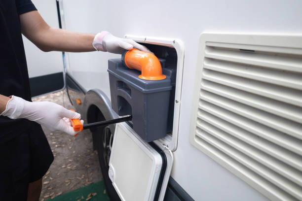 Portable Toilet Options We Offer in Lawndale, CA